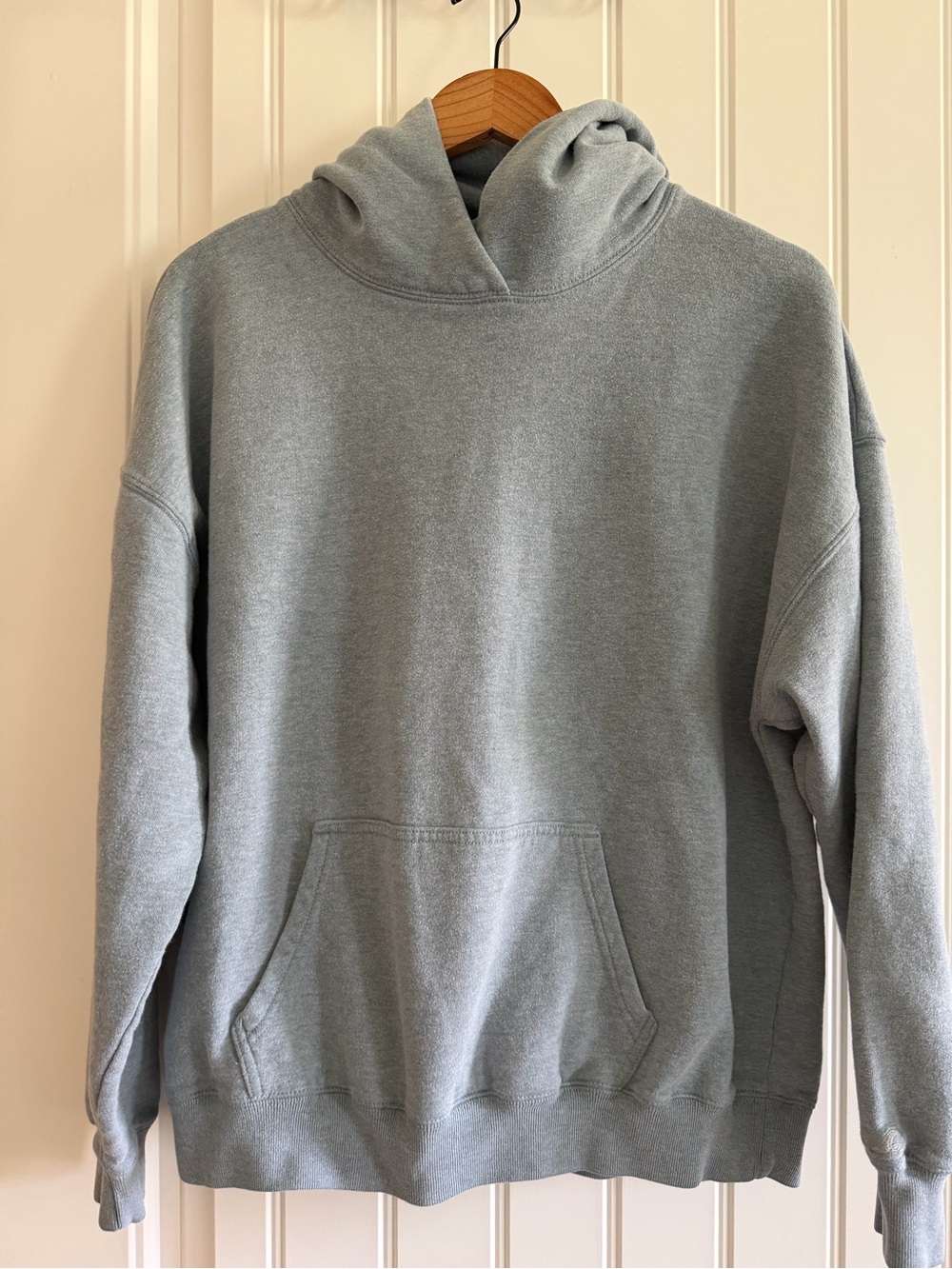 Hollister Women's Hooded Pullover Sweatshirt medium & wide leg pant size small